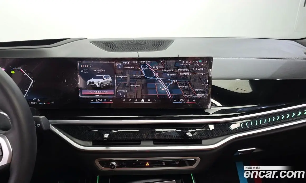 BMW X7 2023 3.0 автомат (гидро), фото 20
