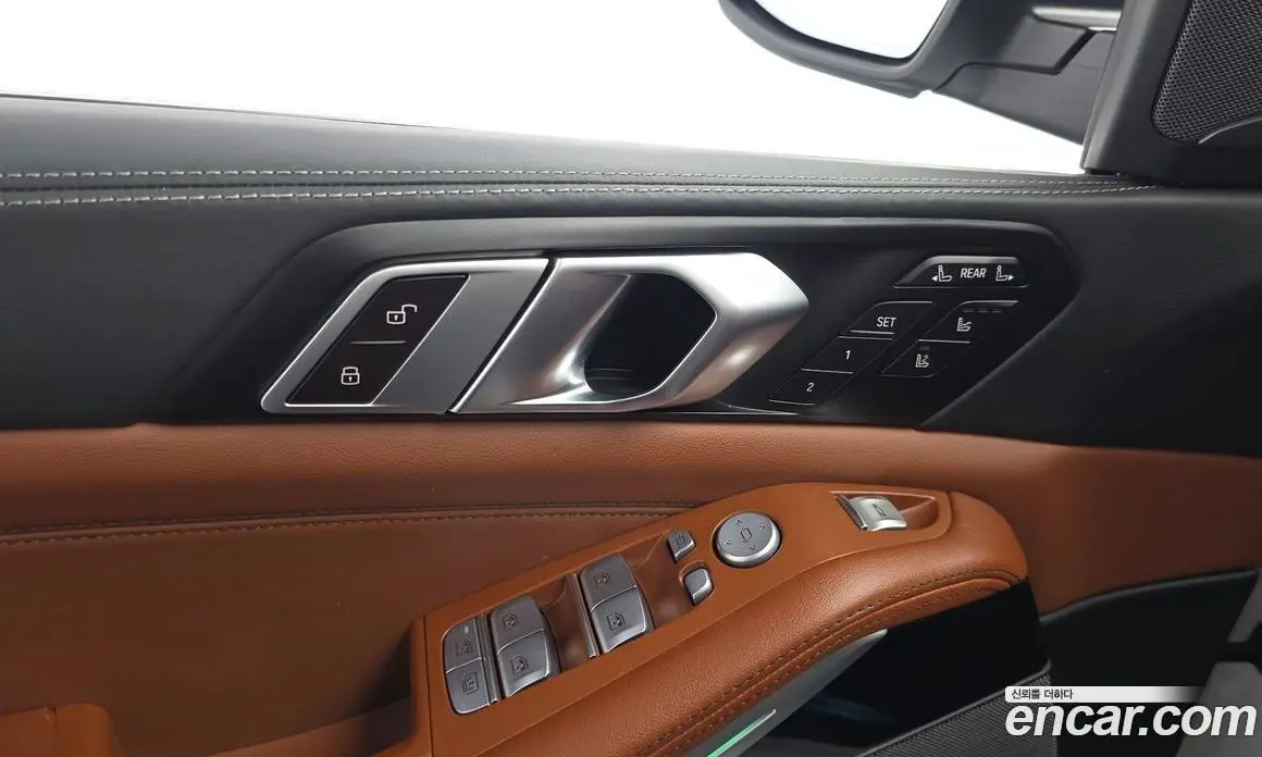 BMW X7 2023 3.0 автомат (гидро), фото 30
