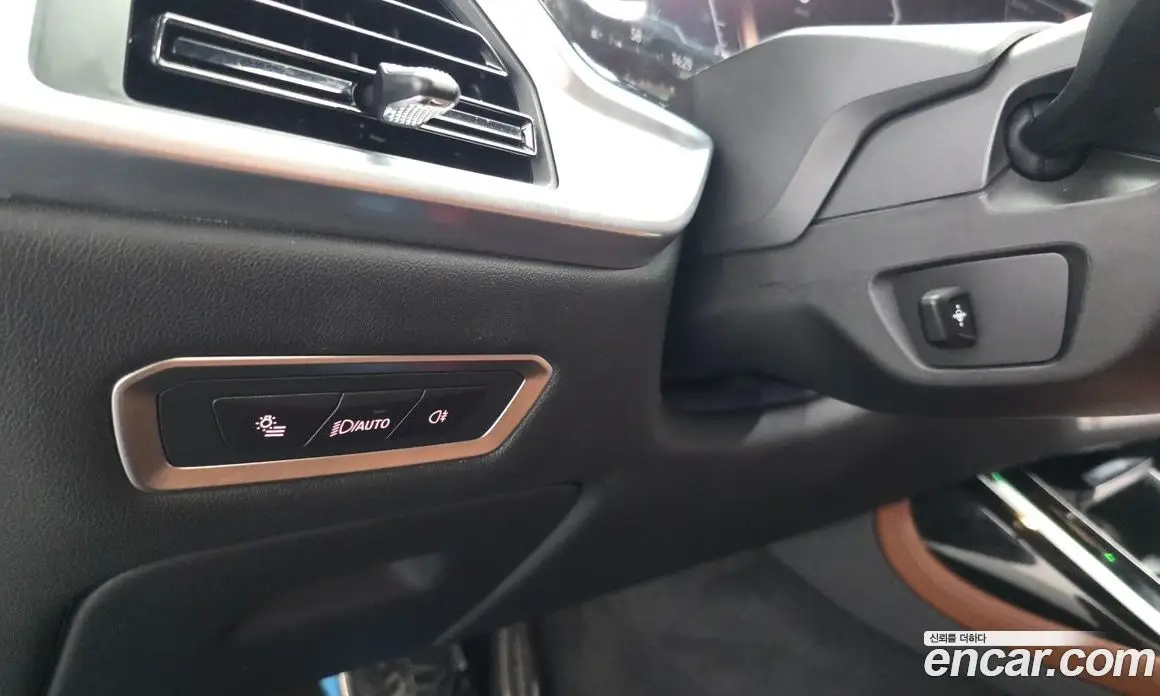 BMW X7 2023 3.0 автомат (гидро), фото 32