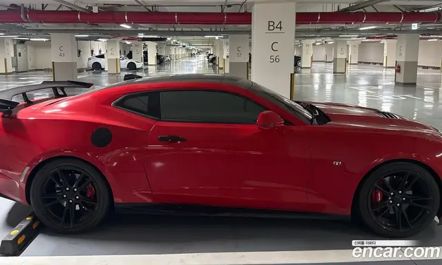Chevrolet Camaro 2021 6.2 автомат (гидро), миниатюра 2