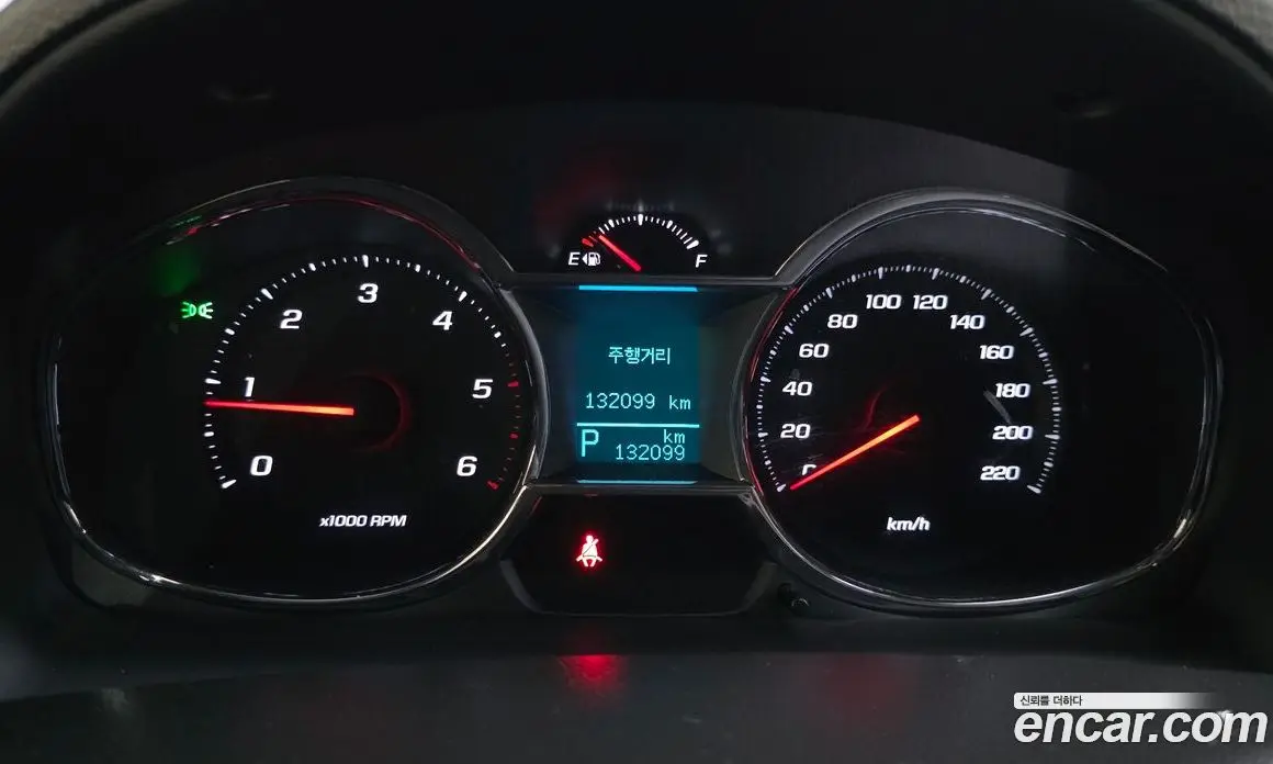 Chevrolet Captiva 2015 2.2 автомат (гидро), фото 10