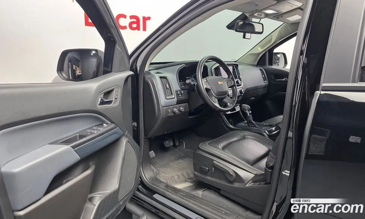 Chevrolet Colorado 2022 3.6 автомат (гидро), фото 13
