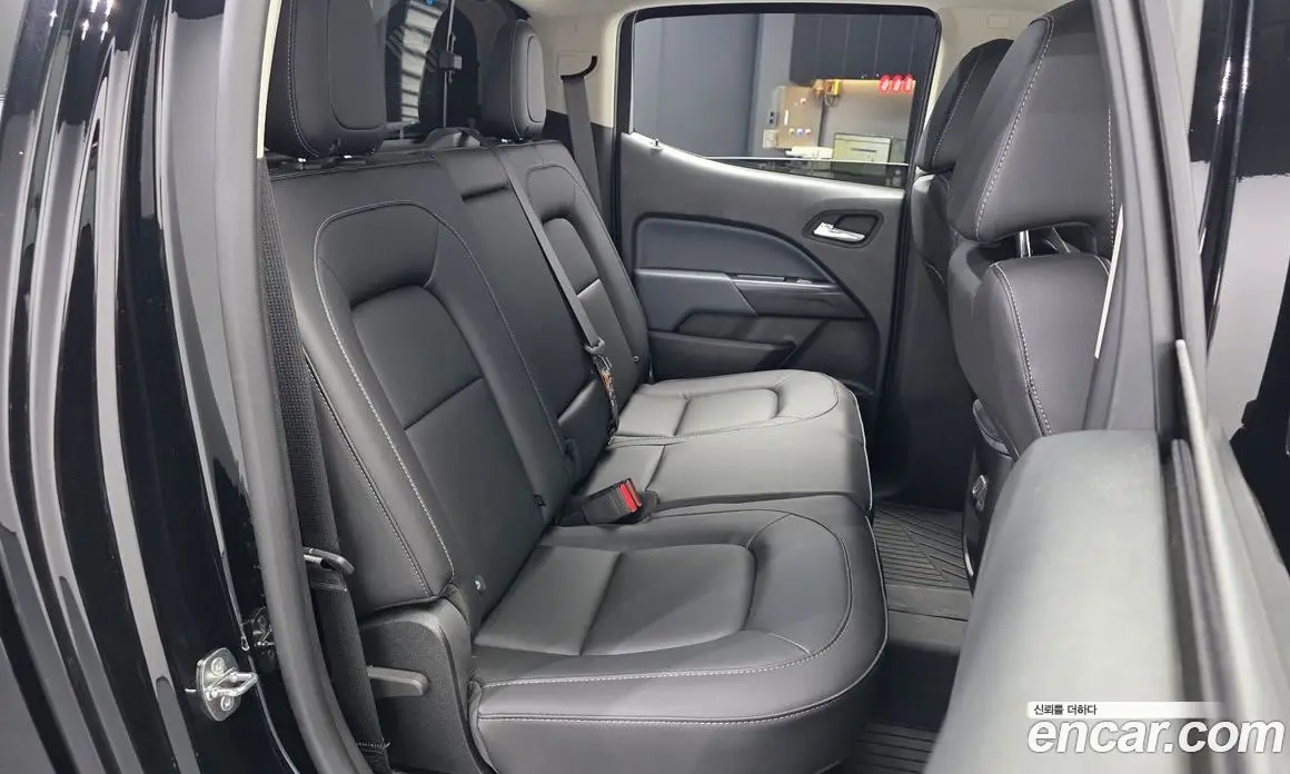 Chevrolet Colorado 2022 3.6 автомат (гидро), фото 18
