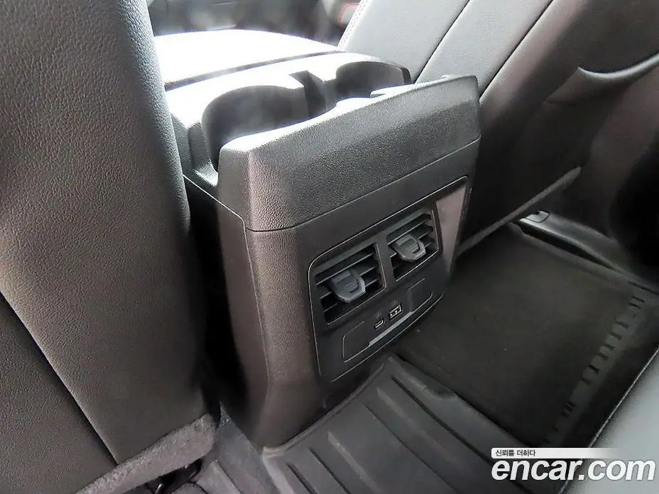 Chevrolet Colorado 2023 2.7 автомат (гидро), фото 17