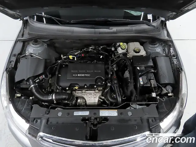 Chevrolet Cruze 2015 1.4 автомат (гидро), миниатюра 6
