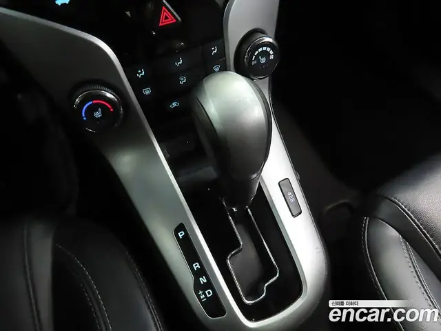 Chevrolet Cruze 2015 1.4 автомат (гидро), миниатюра 9