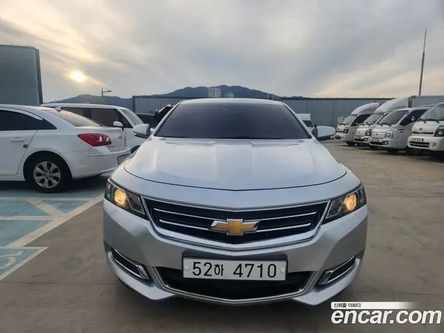 Chevrolet Impala 2017 2.5 автомат (гидро), миниатюра 2