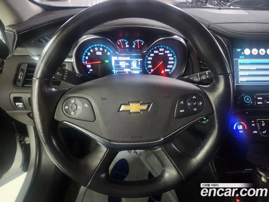 Chevrolet Impala 2017 2.5 автомат (гидро), фото 12