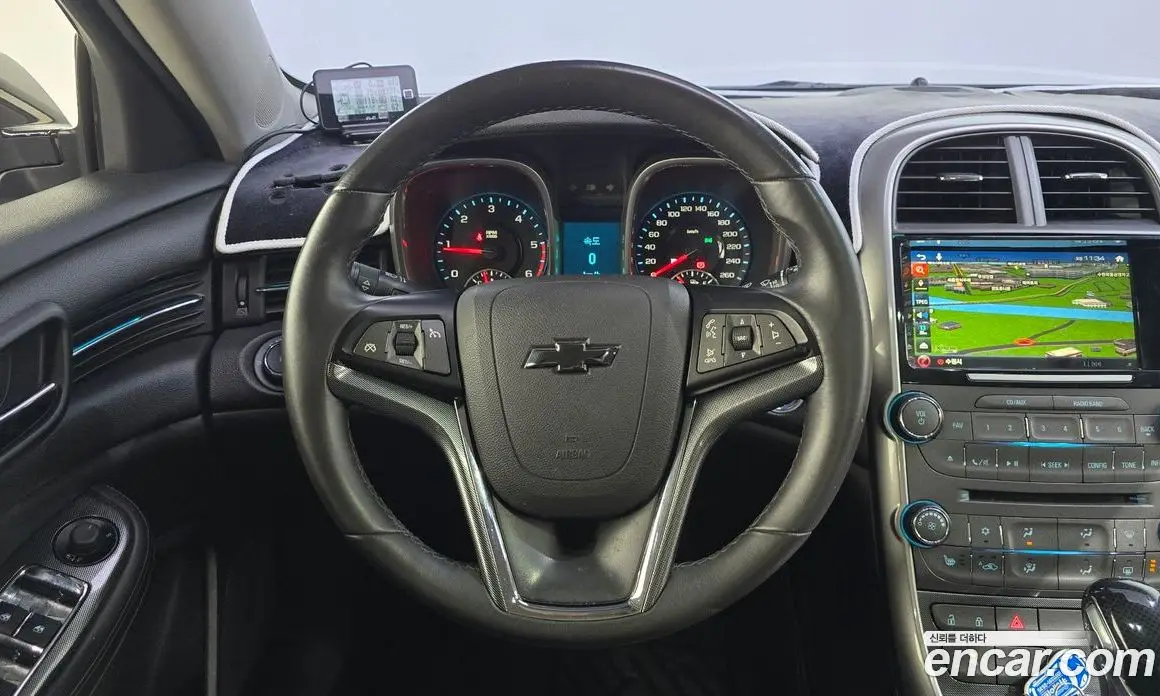 Chevrolet Malibu 2015 2.0 автомат (гидро), фото 14