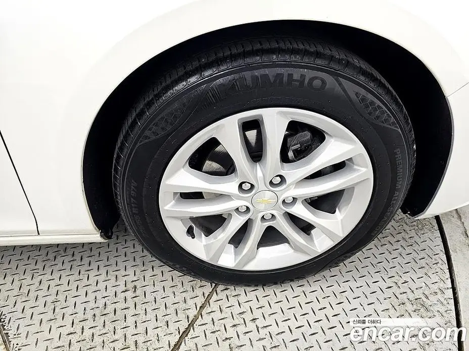 Chevrolet Malibu 2016 1.5 автомат (гидро), фото 20 Chevrolet Malibu 2016 1.5 автомат (гидро), фото 20