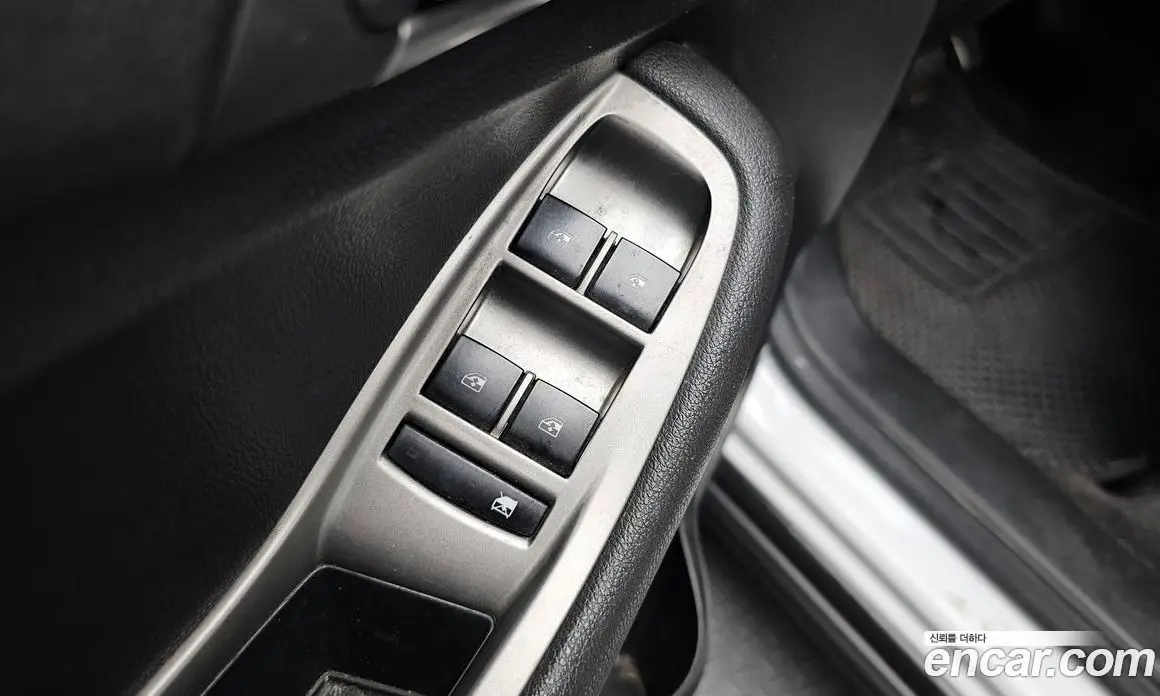 Chevrolet Orlando 2011 2.0 автомат (гидро), фото 15