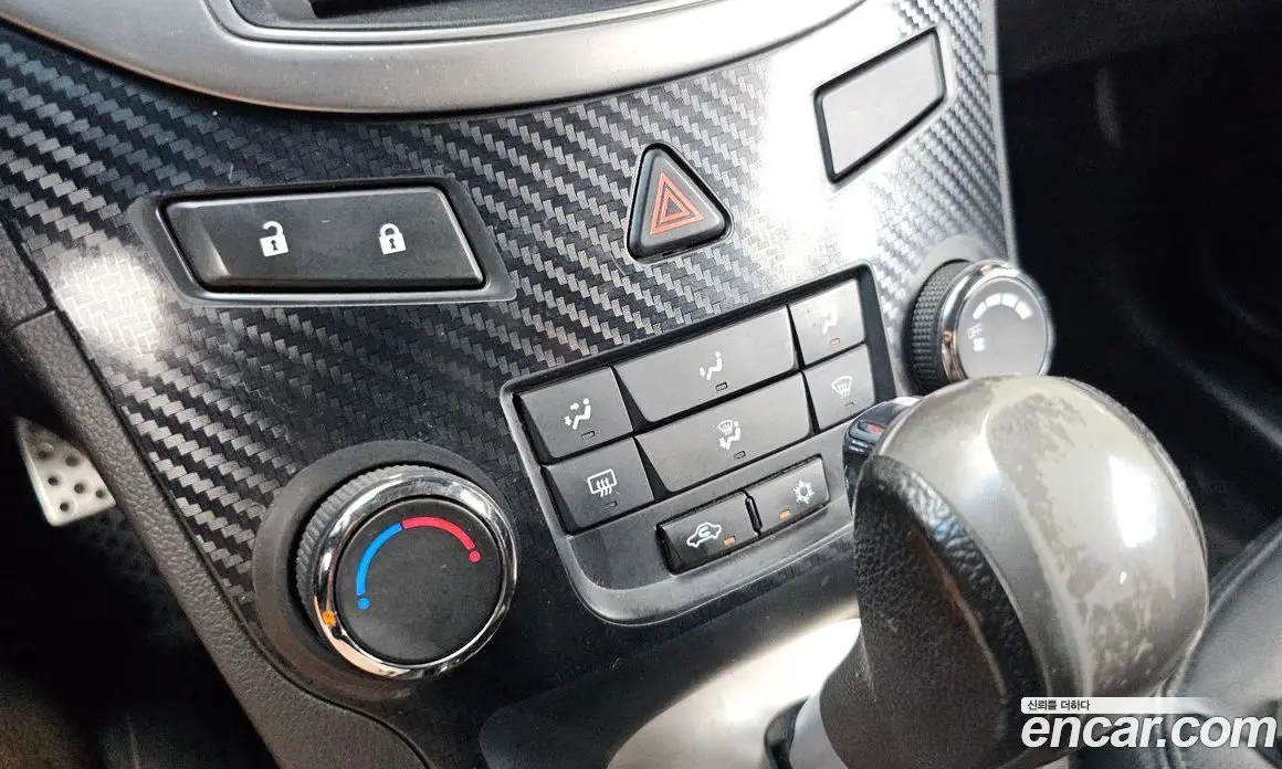 Chevrolet Orlando 2011 2.0 автомат (гидро), фото 17