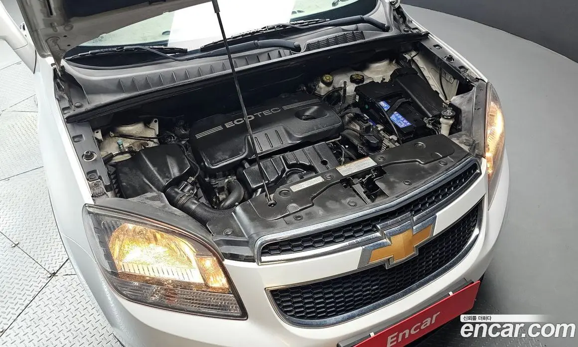 Chevrolet Orlando 2011 2.0 автомат (гидро), фото 6