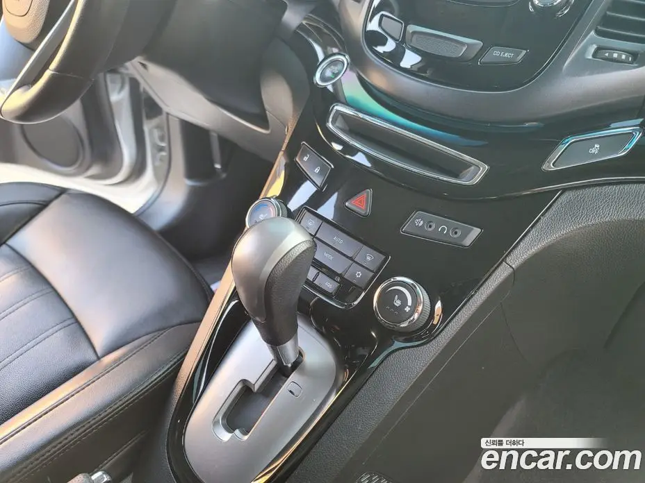 Chevrolet Orlando 2011 2.0 автомат (гидро), фото 13