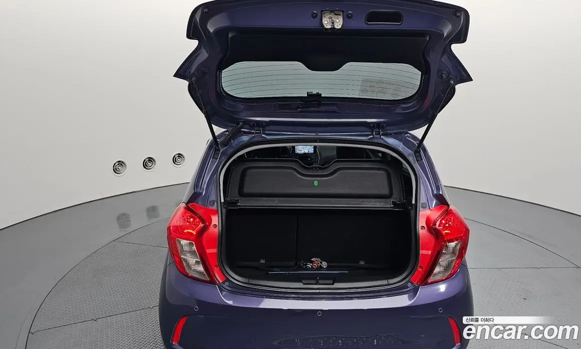 Chevrolet Spark 2016 1.0 автомат (гидро), фото 26