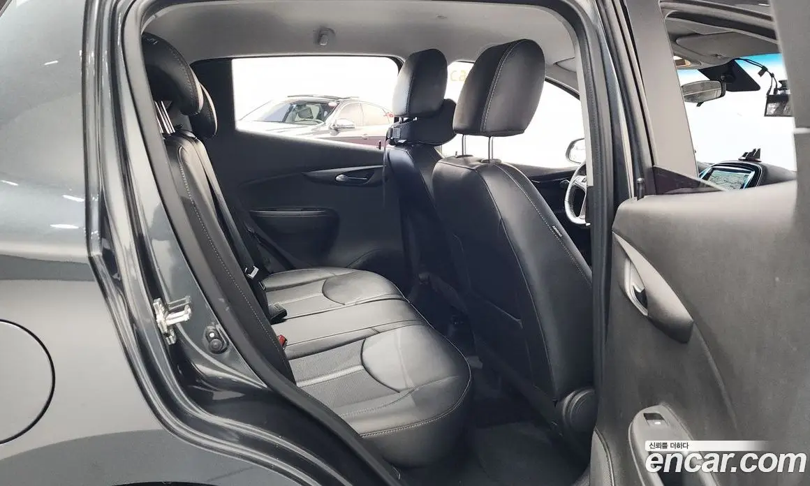 Chevrolet Spark 2018 1.0 автомат (гидро), фото 12
