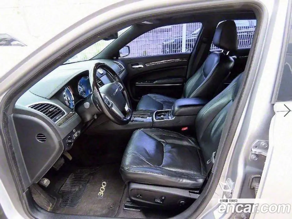 Chrysler 300C 2011 3.6 автомат (гидро), фото 5