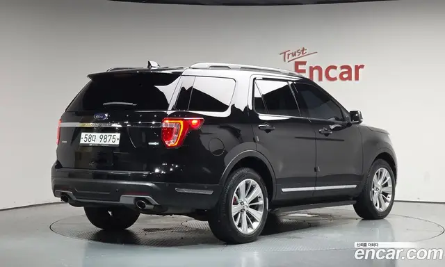 Ford Explorer 2019 2.3 автомат (гидро), миниатюра 1