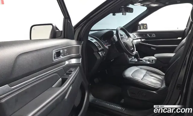 Ford Explorer 2019 2.3 автомат (гидро), миниатюра 12