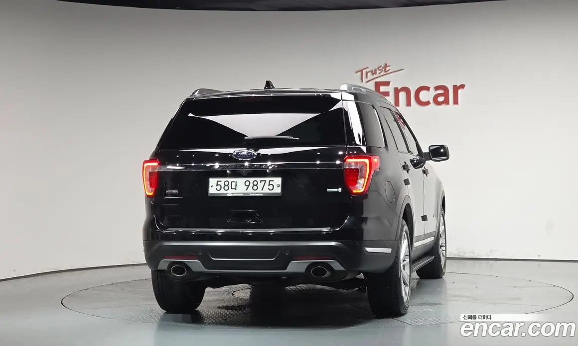 Ford Explorer 2019 2.3 автомат (гидро), фото 3