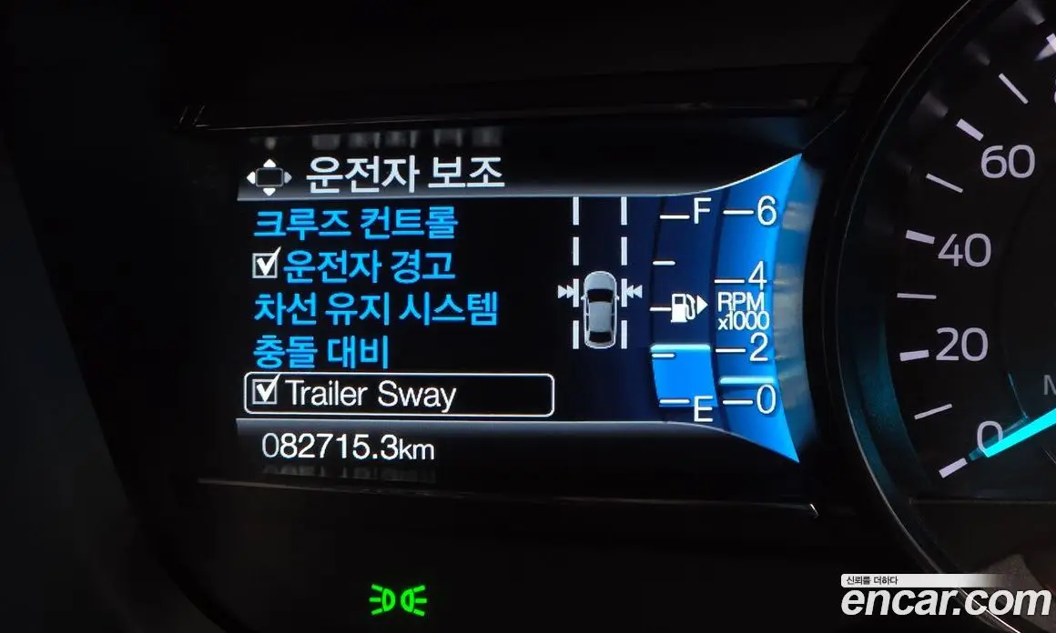 Ford Explorer 2019 2.3 автомат (гидро), фото 22