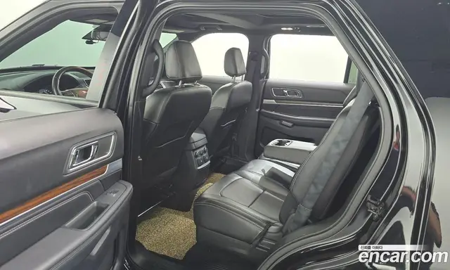Ford Explorer 2019 2.3 автомат (гидро), миниатюра 12