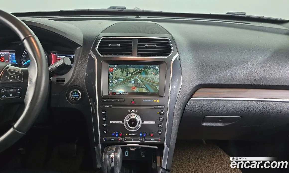 Ford Explorer 2019 2.3 автомат (гидро), фото 13