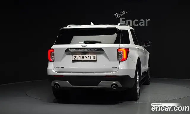 Ford Explorer 2020 2.3 автомат (гидро), миниатюра 4