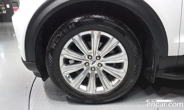 Ford Explorer 2020 2.3 автомат (гидро), миниатюра 5