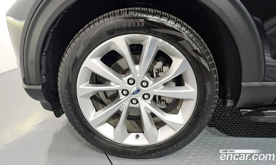 Ford Explorer 2021 3.0 автомат (гидро), фото 5 Ford Explorer 2021 3.0 автомат (гидро), фото 5