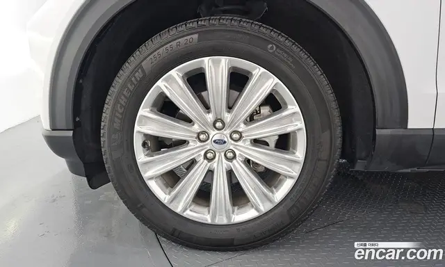 Ford Explorer 2022 2.3 автомат (гидро), миниатюра 5