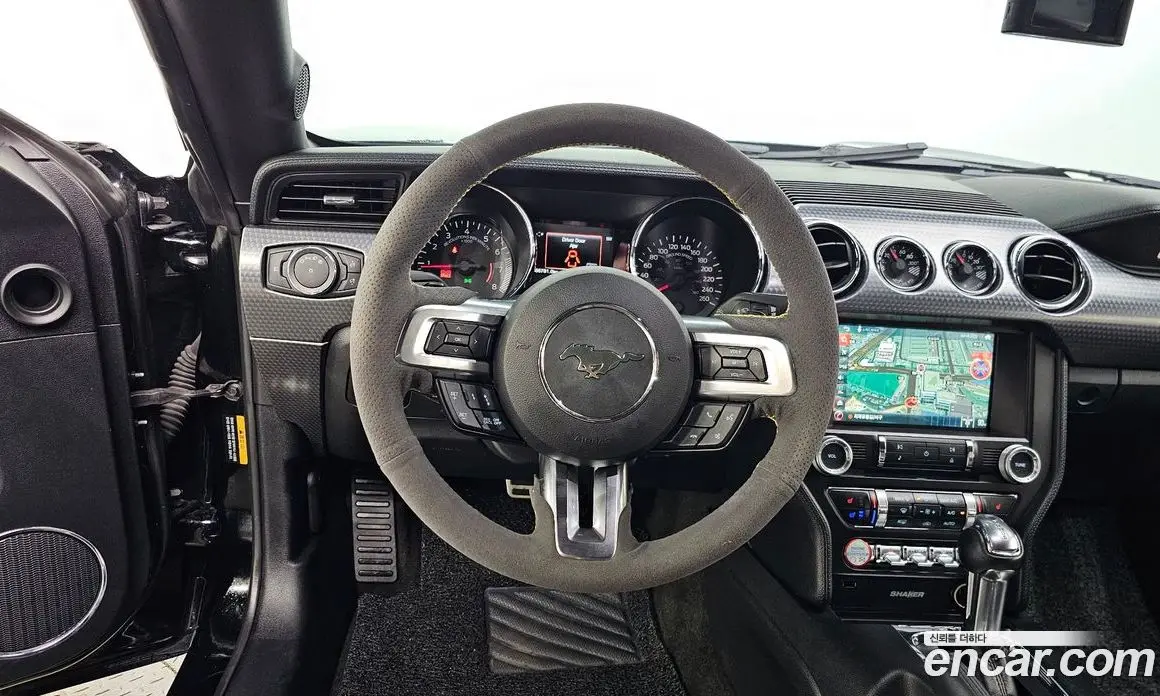 Ford Mustang 2017 2.3 автомат (гидро), фото 13