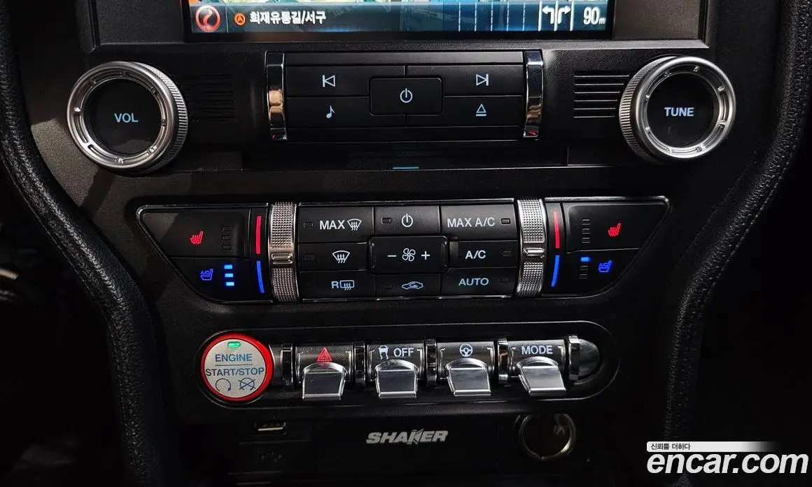 Ford Mustang 2017 2.3 автомат (гидро), фото 19