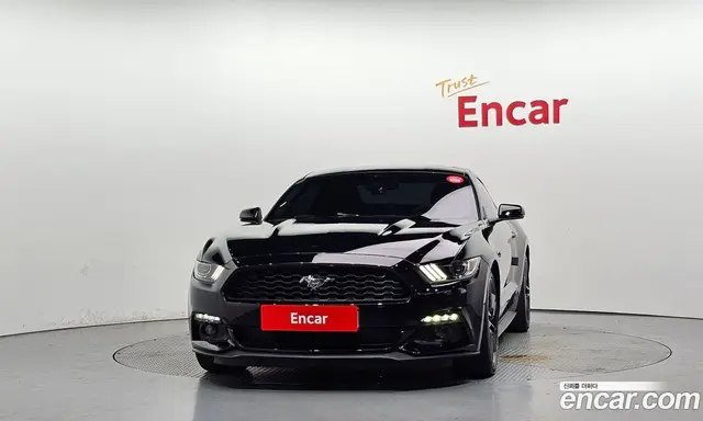 Ford Mustang 2017 2.3 автомат (гидро), миниатюра 3