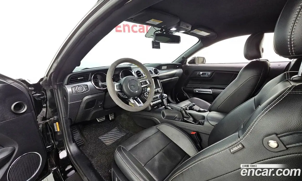 Ford Mustang 2017 2.3 автомат (гидро), фото 7