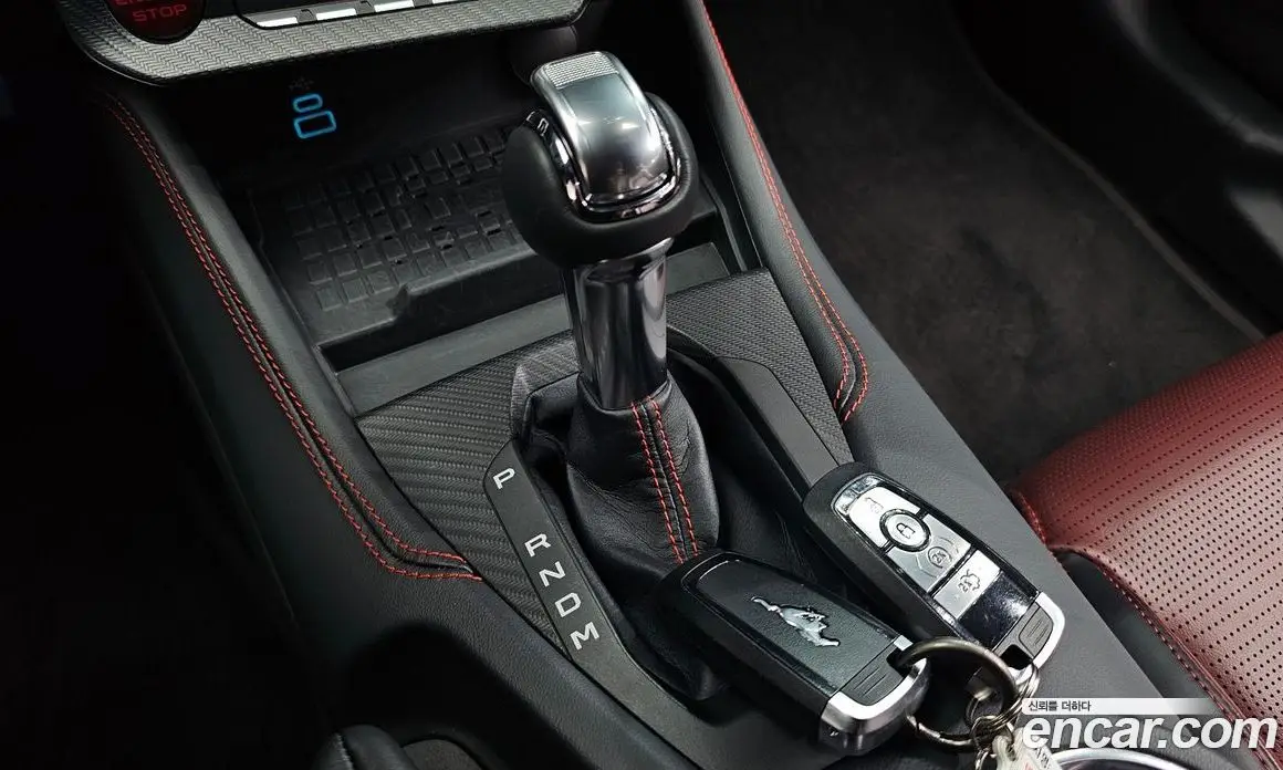 Ford Mustang 2024 2.3 автомат (гидро), фото 12