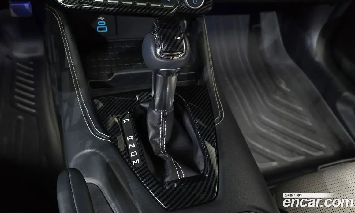 Ford Mustang 2024 2.3 автомат (гидро), фото 12