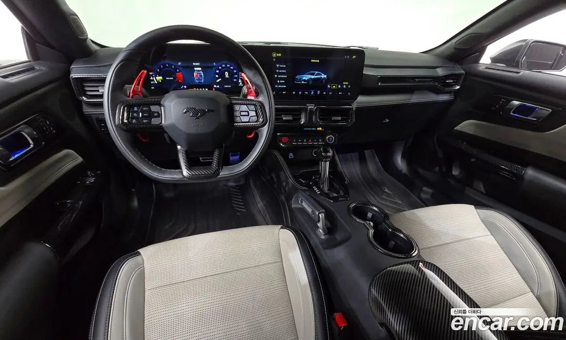 Ford Mustang 2024 2.3 автомат (гидро), фото 10