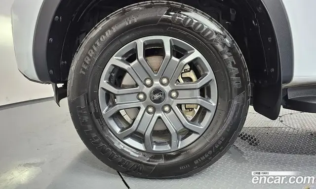 Ford Ranger 2025 2.0 автомат (гидро), миниатюра 5