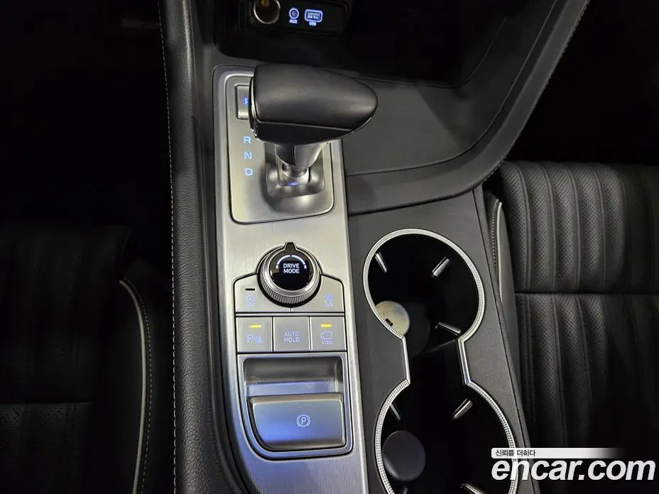 Genesis G70 2019 2.0 автомат (гидро), фото 16