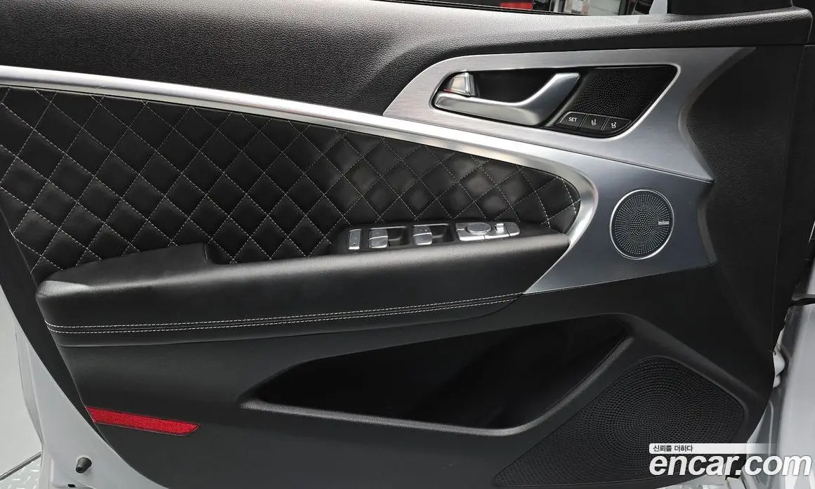 Genesis G70 2019 3.3 автомат (гидро), фото 14