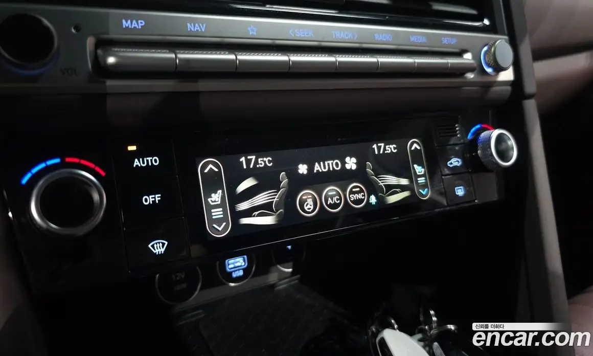 Genesis G70 2023 2.5 автомат (гидро), фото 21