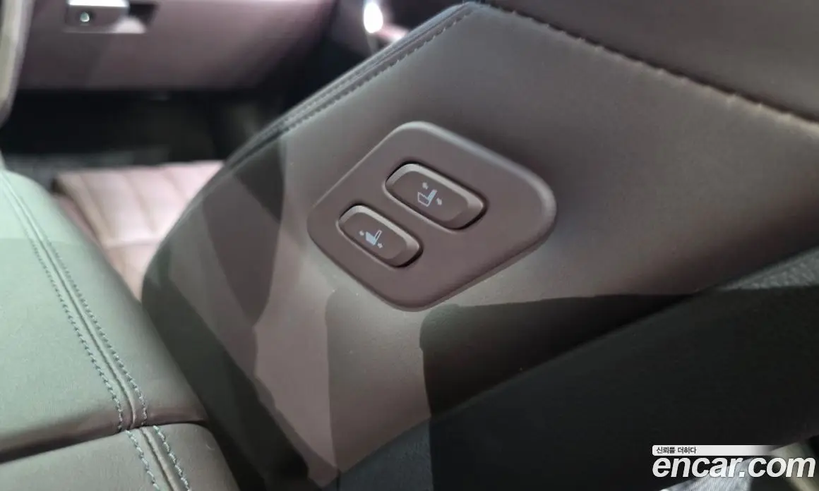 Genesis G70 2023 2.5 автомат (гидро), фото 29