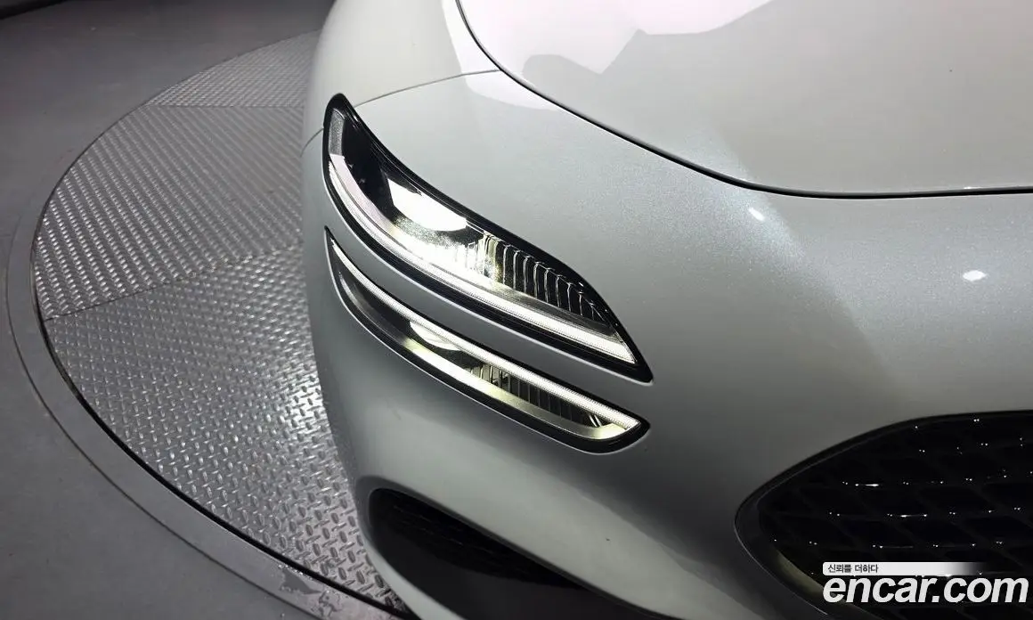 Genesis G70 2023 2.5 автомат (гидро), фото 7