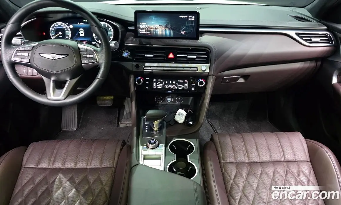 Genesis G70 2023 2.5 автомат (гидро), фото 9