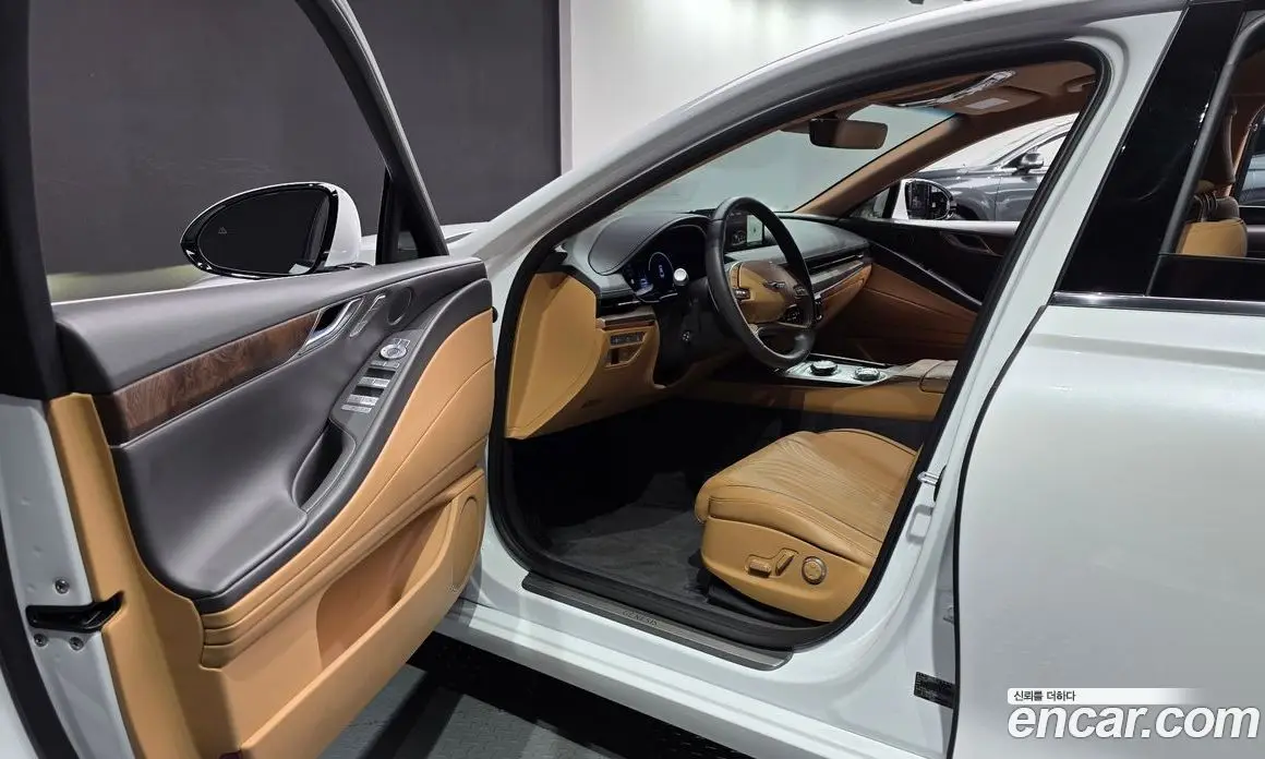 Genesis G80 2023 2.5 автомат (гидро), фото 10