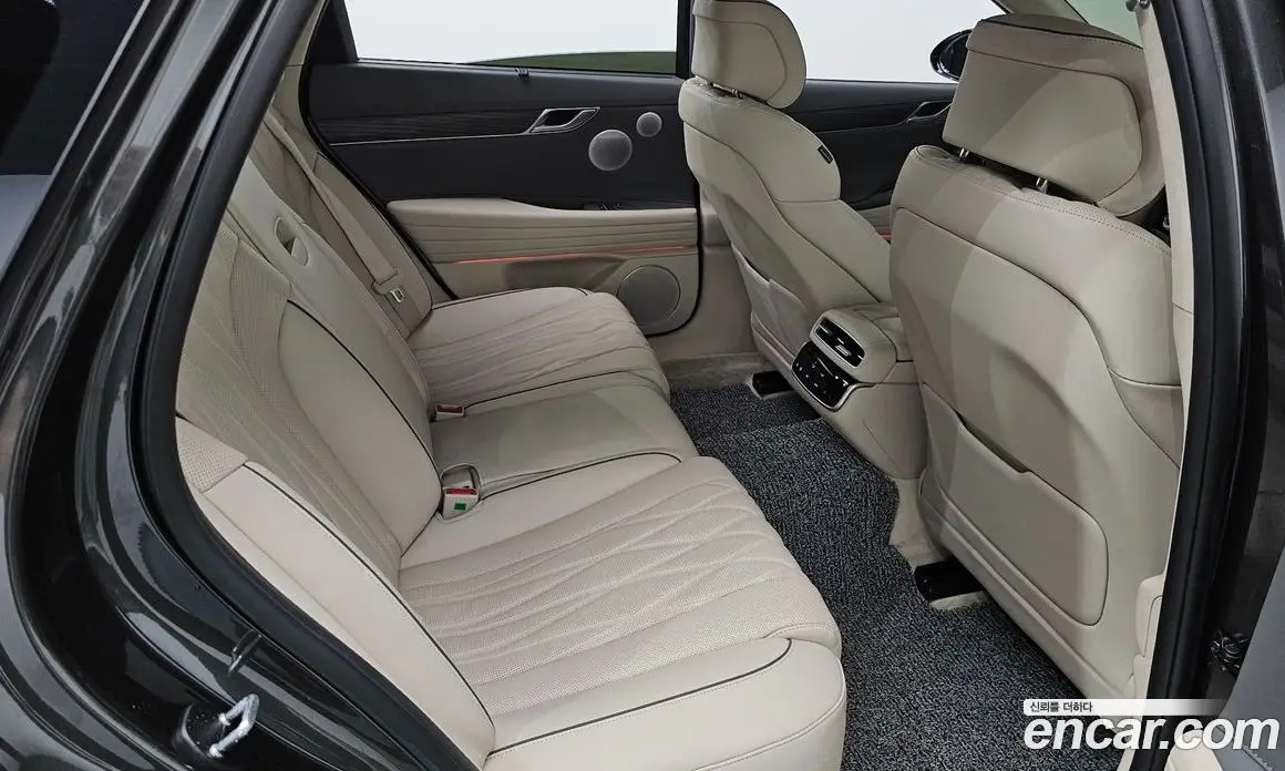 Genesis G80 2025 2.5 автомат (гидро), фото 16