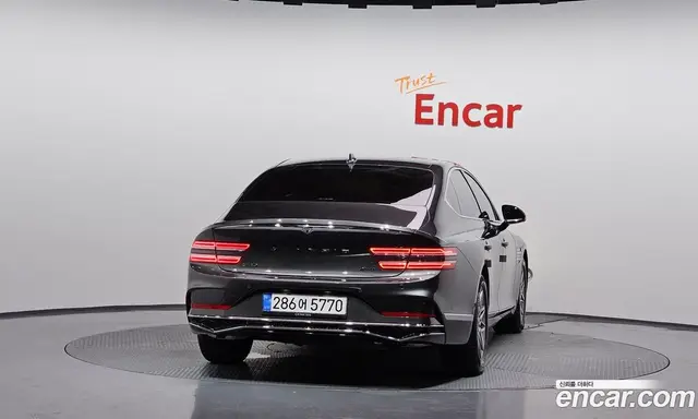 Genesis G80 2025 2.5 автомат (гидро), миниатюра 3