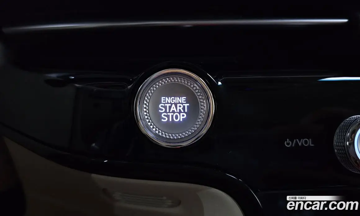 Genesis G80 2025 2.5 автомат (гидро), фото 29