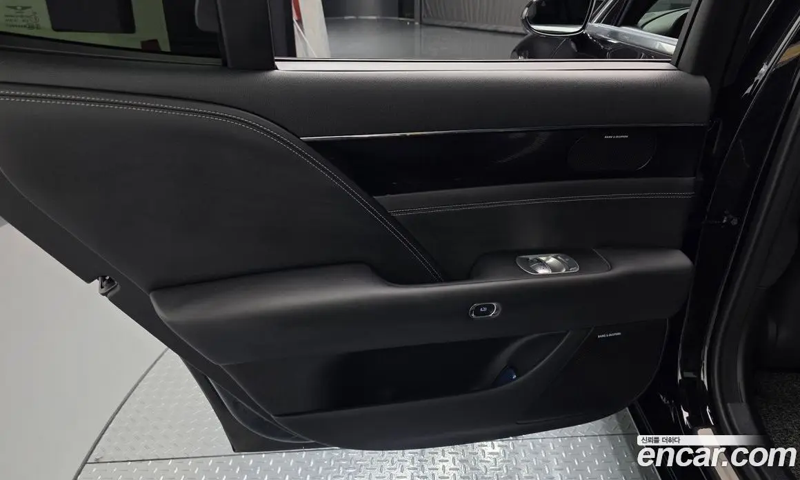 Genesis G90 2024 3.5 автомат (гидро), фото 14